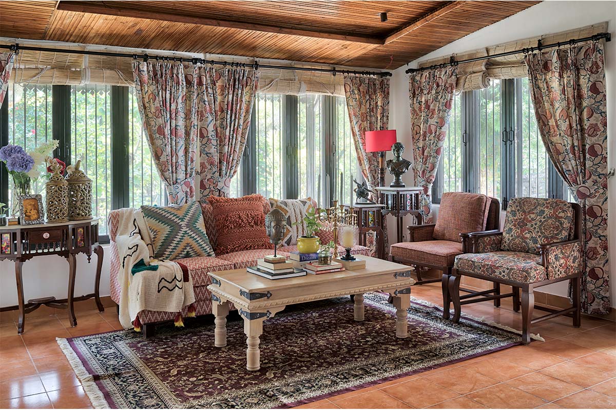 seascape-villa image